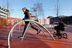 Området bliver først indviet til sommer, men allerede nu har områdets beboere taget Superkilen i brug. 
