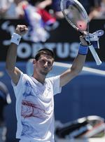 Suveræn. Novak Djokovic havde 22 rene vinderslag i det ensidige opgør mod italieneren Lorenzi. 