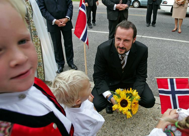 TRUSSEL. En propagandavideo ønsker den norse kronprins Haakon en smertefuld død. 