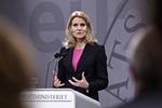 Invitation. Regeringen er klar til at gå på kompromis for at få Venstre med i en energiaftale, sagde Helle Thorning-Schmidt i dag. Men Venstre står fast. 