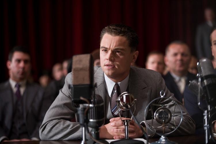 Magtfuld. 'J. Edgar' med Leonado DiCaprio går, som navnet antyder, tæt på FBI-stifteren J. Edgar Hoover. 