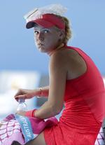Afkøling. Caroline Wozniacki er godt tilfreds efter sejren i 2. runde. 