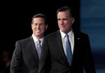 Vinderen? Mitt Romney vandt alligevel ikke primærvalget i Iowa, viser en fintælling. Vinderen står bag ham og hedder Rick Santorum. 