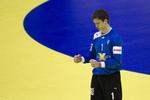 OPTIMIST. Vi må se på, om vi kan være heldige, siger Niklas Landin efter nederlaget til Polen. Tre sejre og de rigtige resultater i de øvrige mellemrundekampe kan udløse danske medaljer, men der er meget langt til semifinalerne. 