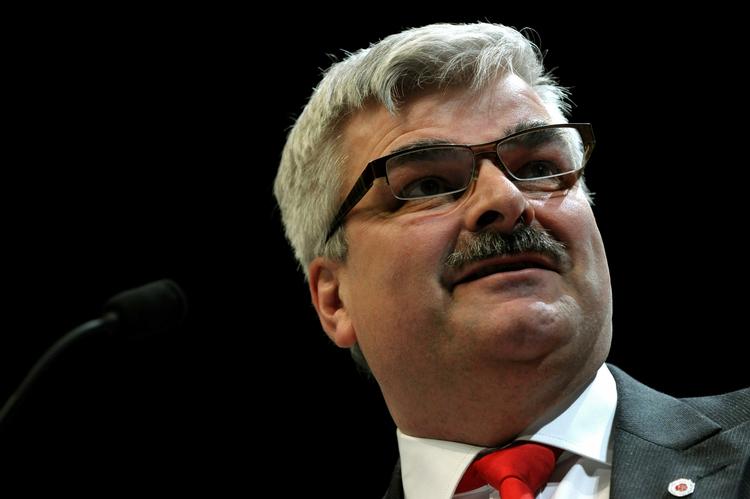 UDSKÆLDT. Håkon Juholt kæmper for sin overlevelse som socialdemokratisk partileder. 