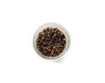 Nelliker. Uåbnede blomsterknopper fra stauden nellike. Fast medspiller i ensemblet af karrykrydderier. Ingrediens i kinesisk five spice. Dominerende, sød og gennemtrængende smag. 