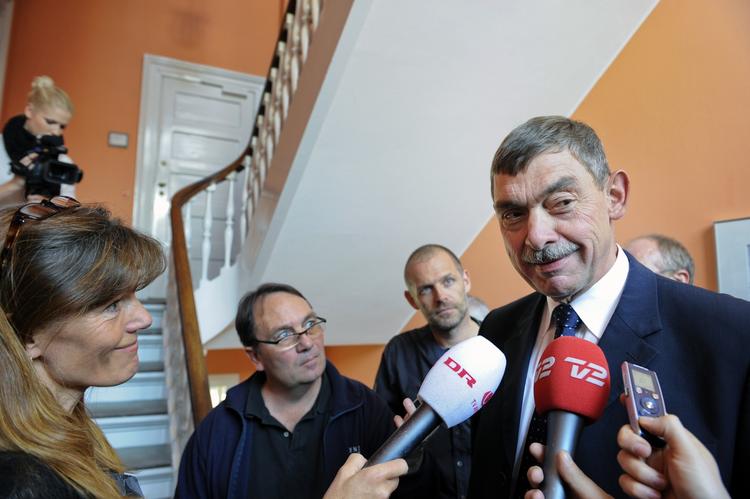 Uenig. Rigsrevisor Henrik Otbo er helt uenig i Institut for Menneskerettigheders konklusion. Der er stadig rod i instituttets regnskaber, mener han. 