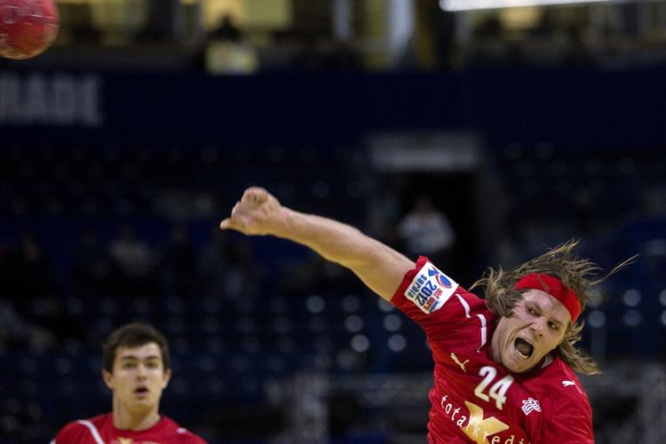 Storspil. 12 gange svingede Mikkel Hansen den gyldne højrearm og blev dansk topscorer i det medrivende opgør mod Makedonien. 