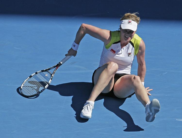 Klasse. Kim Clijsters var helt nede i sækken og afværgede på vej mod sejren fire matchbolde. 