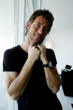 Navneforandring. Den tidligere tennisspiller Frederik Fetterlein har været en tur forbi numerolog og hedder nu Fredrick Joshua Fetterlein. Numerologen lovede ham et 2012 fuldt af succes. 