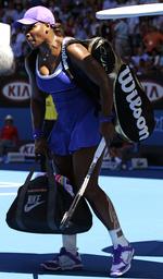 Exit. Serena Williams har pakket taskerne og er færdig i Melbourne. 