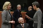 Uvished. »Man kan være obligatorisk tilknyttet som euroland eller man kan tilslutte sig skallen alene, eller man tilslutte sig dele«, siger Margrethe Vestager. 
