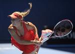 DETRONISERET. I 34 graders varme i Melbourne var Caroline Wozniacki tæt på at fuldføre et comeback mod Kim Clijsters. 