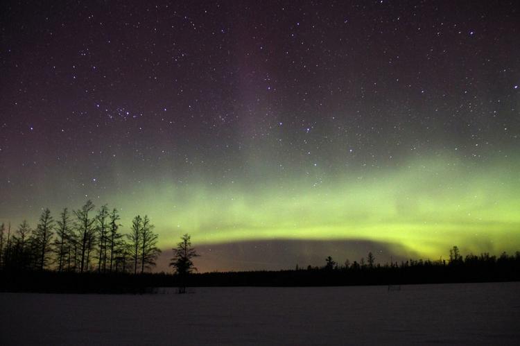 SOLVIND. Der kan være gode chancer for nordlys efter et gigantisk solbudbrud. 