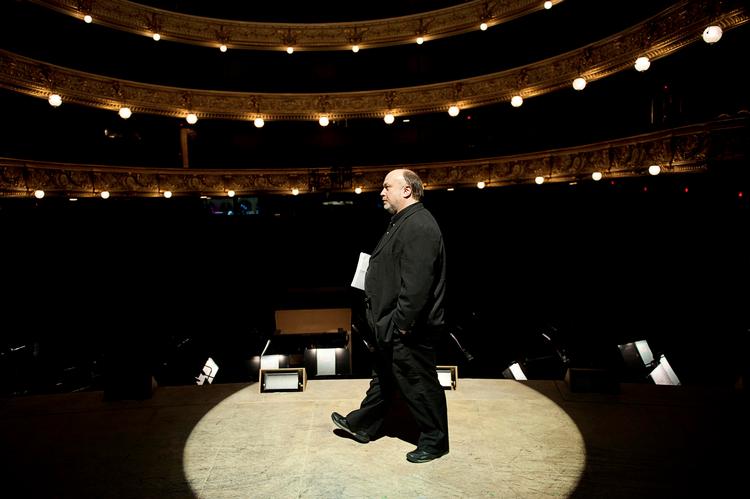 Store forventninger. Operachef Keith Warner havde store ambitioner med Operaen. Nu har besparelser og modstand i ledelsen fået ham til at sige op. 