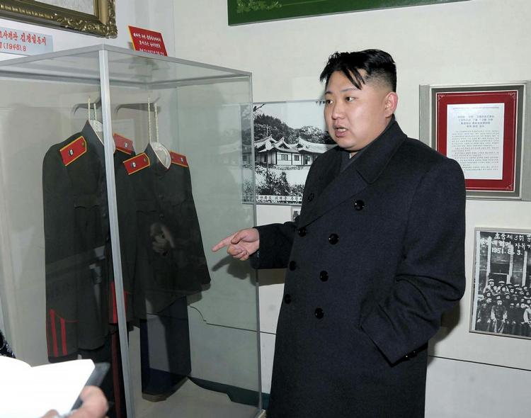 Styrket. 'Den Store Efterfølger' Kim Jong-un er med den nye titel til sin far blevet styrket som leder. 