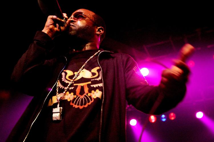 Bandnyt. The Roots spiller varm neo-soul og rap ud over scenekanten på Roskilde til sommer. 