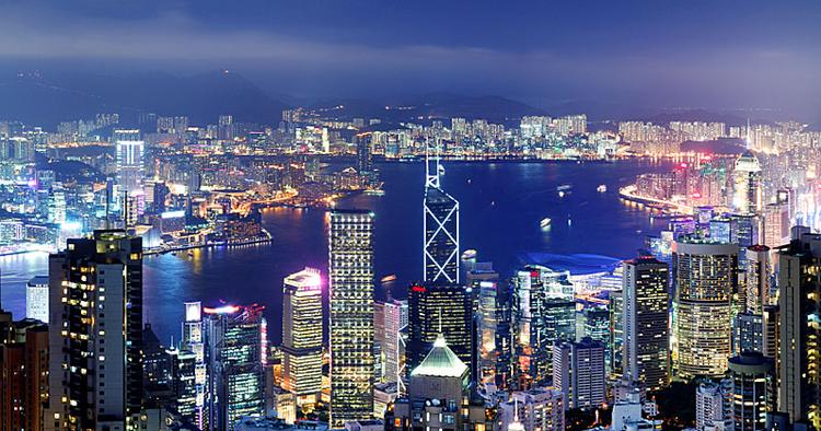 HONGKONG. Den pulserende sydøstasiatiske storby trækker hvert år godt 20 millioner turister til. 