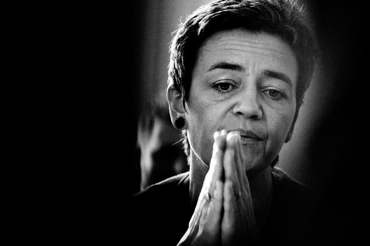 støtte. Margrethe Vestager er blevet kritiseret af blandt andre radikale koryfæer for sin modstand mod indførelsen af en særskat på værdipapirhandel i EU. I dag fik hun opbakning i hovedbestyrelsen. 