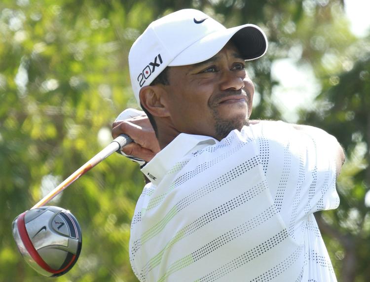 Formstærk. Tiger Woods er på nippet til at vinde sin første turnering i år. 