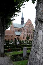 Skatkammer. Løgumkloster kirke rummer flere historisk kulturskatte. 