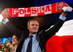 truende. Donald Tusk, fotograferet ved festen efter sin valgsejr i 2007, har ved ankomsten til Bruxelles ført sig frem med høj retorik. 