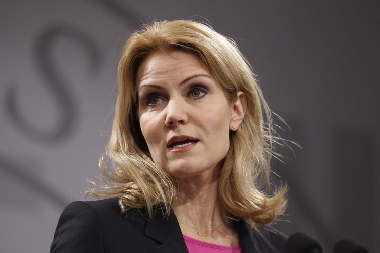 Tillid. På tirsdagspressemødet for små to uger siden, understregede statsminister Helle Thorning-Schmidt (S), at udlandet har tillid til dansk økonomi, der som et af de få EU-lande stadig har den bedste kreditvurdering hos de toneangivende kreditvurderingsbureauer i USA. (Arkivfoto) 