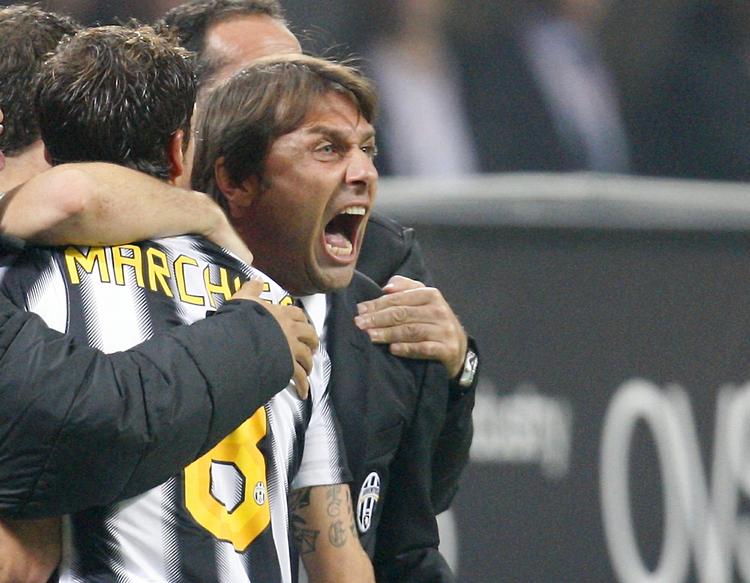 ubesejret. Juventus har ikke tabt i denne sæson, men træner Antonio Conte gør alligevel AC Milan til mesterskabsfavorit. 