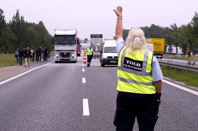 Kontrol. Det vakte opsigt - også internationalt - da grænsekontrollen blev oprustet sidste år. 