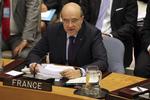 Blodigt. Alain Juppe og Frankrig vil lægge pres på Syrien i FN. 