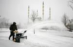 Dybfryser. Især det østlige Europa er ramt af en bidende kulde. Temperaturer ned til minus 30 grader koster flere af samfundets svageste livet. 