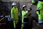 Hul i jorden. Arkæologer fra Københavns Museum gør dagligt fund fra 1600-tallet i metroudgravningen på Rådhuspladsen. 