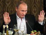 Omvalg. Der er planlagt nye demonstrationer mod den russiske premierminister Vladimir Putin i morgen. 