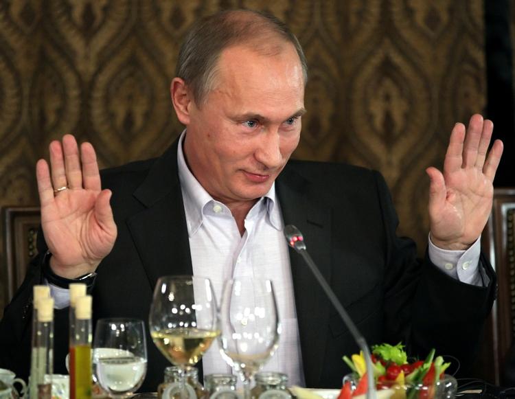 Omvalg. Der er planlagt nye demonstrationer mod den russiske premierminister Vladimir Putin i morgen. 