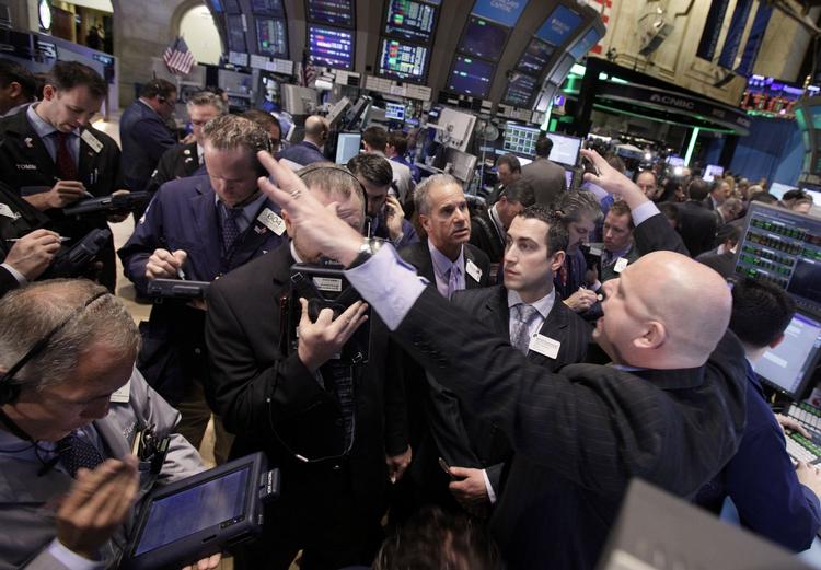 Optur. Det er blevet sjovere at være aktiehandler på Wall Street. Takket være gode amerikanske jobtal er aktiekurserne tilbage på niveauet fra før finanskrisen i 2008. 