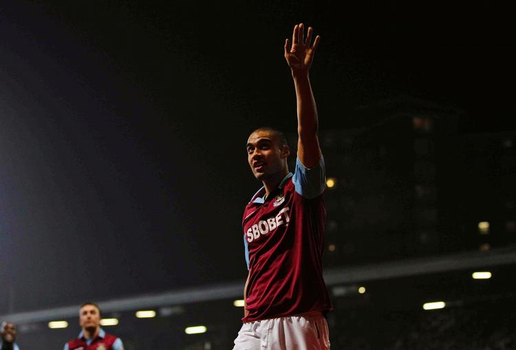 Matchvinder. 23-årige Winston Reid scorer ikke mange mål, mens dagens pletskud mod Millwall er nok til at gøre ham til en semilegende hos West Hams fans, som har et meget anstrengt forhold til Millwall. 