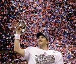 Størst. Det kan godt være, at Peyton Manning er storebror, men natten til mandag snuppede Eli Manning sin anden Super Bowl-ring og overhalede dermed sin storebor. 