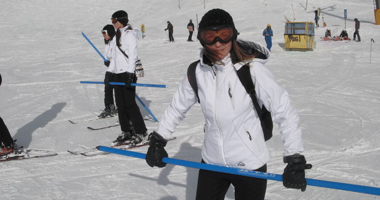 Debut. Hvor hurtigt kan man lære at stå på ski? Turengårtil.dk har testet det i Østrigs St. Anton. 