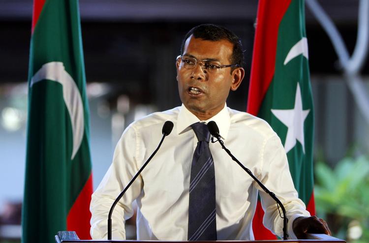 Uro. Præsident Mohammed Nasheed er i fare for at blive kuppet i Maldiverne. 