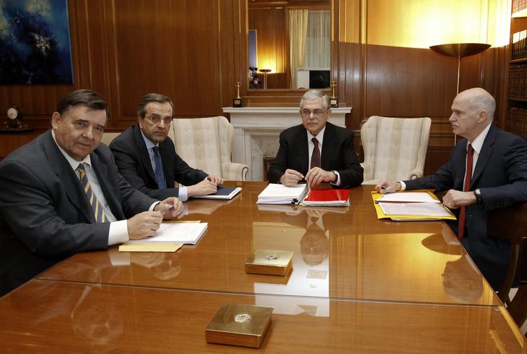 Forhandlinger. Efter dages forsinkelser mødtes de græske regeringsledere i dag for at diskutere de besparelser, der skal redde landets økonomi. 