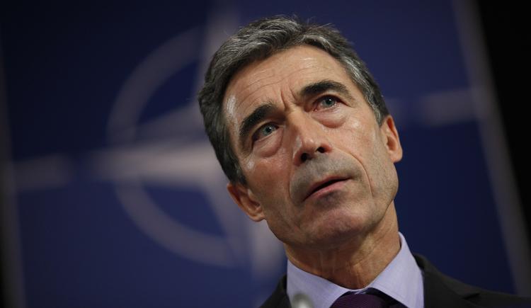 tavs. Anders Fogh Rasmussen, der var statsminister under Irak-krigen vil ikke udtale sig om antallet af udleverede fanger i Irak. (arkiv) 