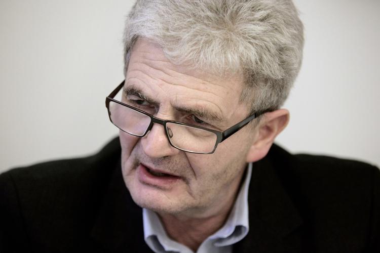 fangesagen. Den foreløbige melding fra Forsvarskommandoen betrygger ikke forsvarsordfører Holger K. Nielsen (SF). 