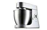 Mere grej. Til køkkenmaskinen kan man købe diverse ekstraudstyr: ismaskine, pastasæt, universalkværn, melkværn, kartoffelskræller, råkostjern, foodprocessor, purépresser og citruspresser. 