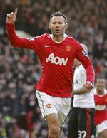 rekordmand. Da Ryan Giggs scorede sit første ligamål i indeværende sæsosn forbedrede han sin egen rekord: Han har scoret i 22 sæsoner i træk. 