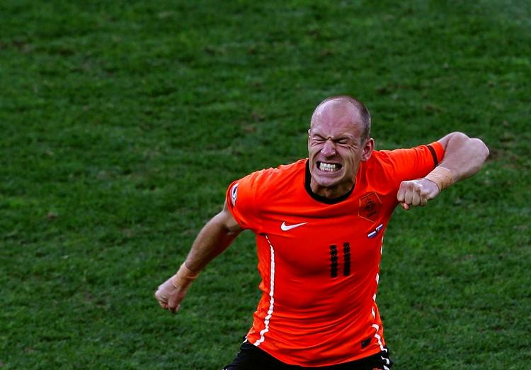 VM-MÅL. Ved VM i 2010 sad Arjen Robben uden for med en skade i den første kamp mod Danmark, men han fik scoret mod både Slovakiet i ottendedelsfinalen og Uruguay i semifinalen. 