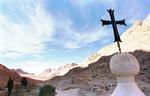 Bortførelse. En udflugt til det græsk-ortodokse Sankt Katharinas Kloster i Egypten har fået en kedelig udgang for tre sydkoreanere og deres guide. 