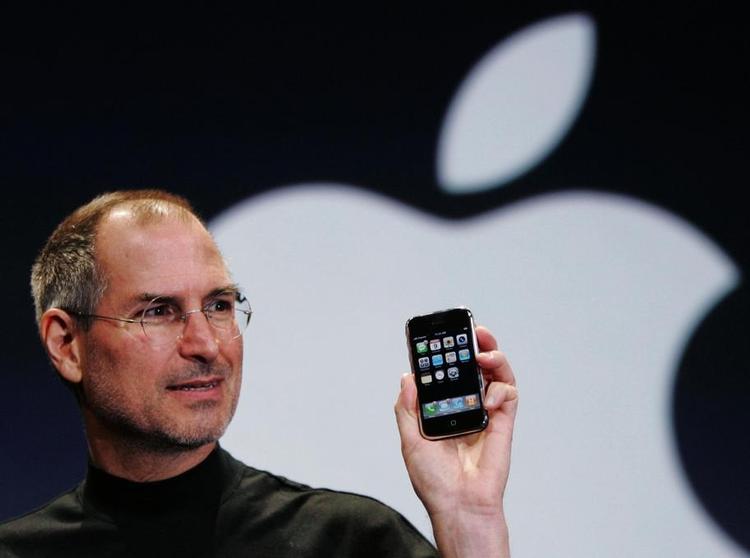 UÆRLIG. FBI skildrer en helt ny side af Apples grundlægger. 