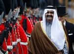 Qatar. Her er Qatars emir Sheik Hamad bin Khalifa Al-Thani på besøg i London, hvor den står på brede smil og gode miner, men hvad er det egentlig, vi i vesten investerer i, når vi gør os til venner med det gode diktatur i Qatar? 