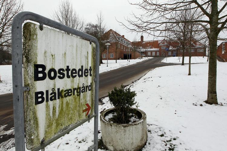 Kritik. De ansatte på bostedet forstår ikke den megen kritik, som der er kommet frem efter drabet på ders kollega. 