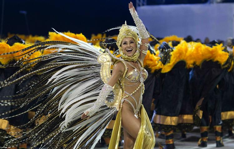 SAMBAFEST. Det årlige karneval i Rio er nok kendt som en af verdens allerstørste fester. (Arkivfoto) 